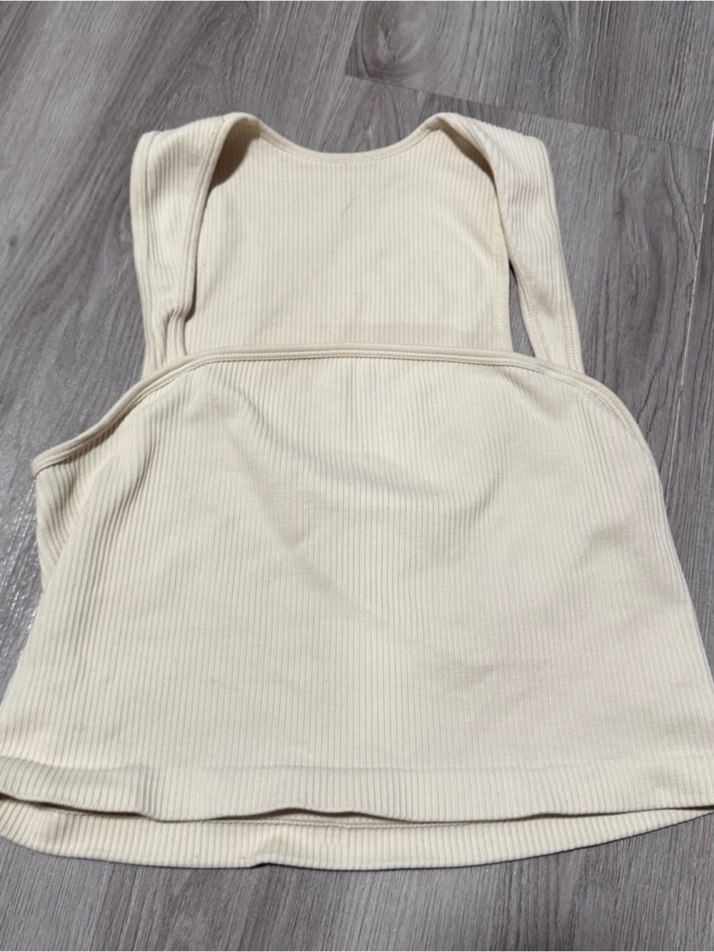 OQQ Womens Size Large Ivory Rib Knit Square Neck Sleeveless Crop top